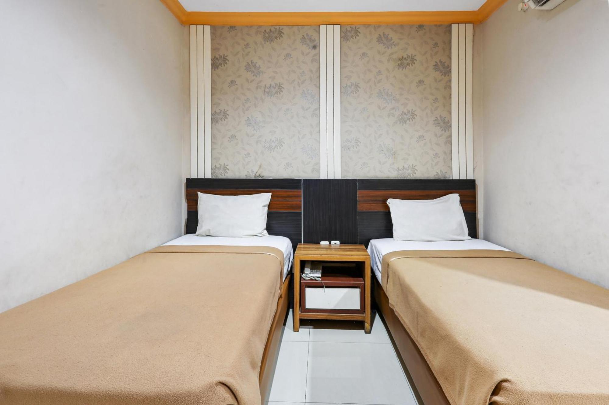 Collection O 93163 Hotel Grand Kartika Parepare Εξωτερικό φωτογραφία